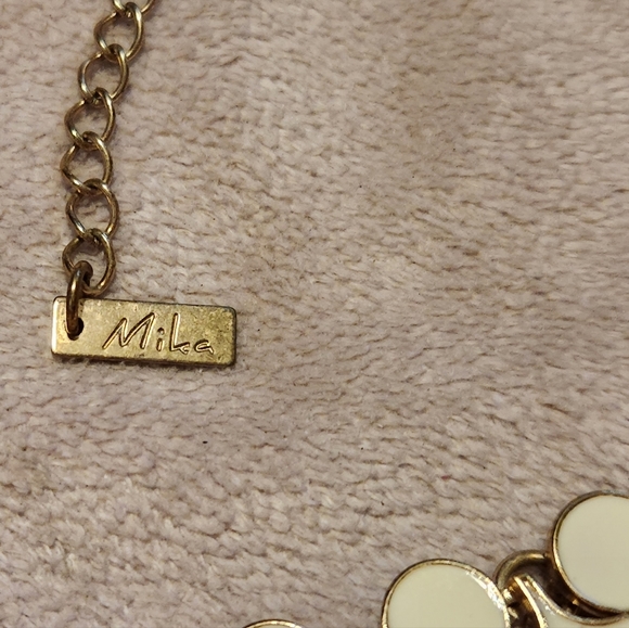 Mika Signed Gold Tone Enamel Art Deco Cleopatra Bib Statement Choker Necklace - Picture 6 of 6